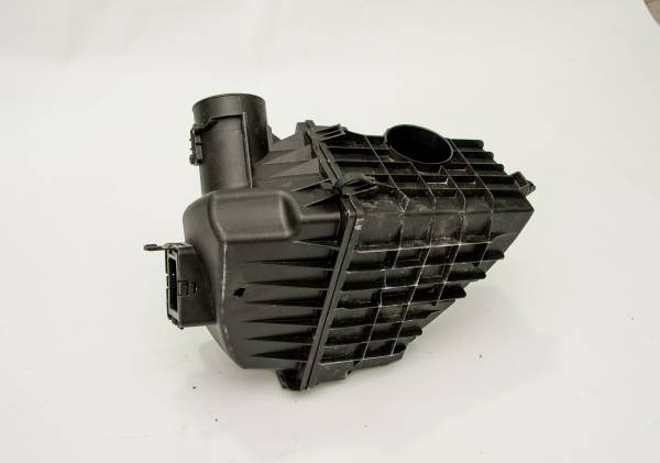 FORD TRANSİT 120 - 120 V ÇIKMA PARÇA  2015 HAVA FİLİTRE KUTU ÇIKMASU